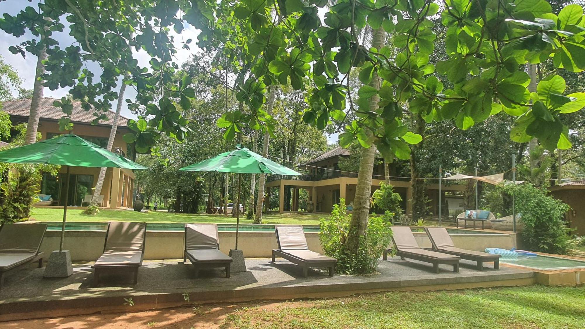Melina Beach Front Bungalows Tha Lane Bay Exterior photo